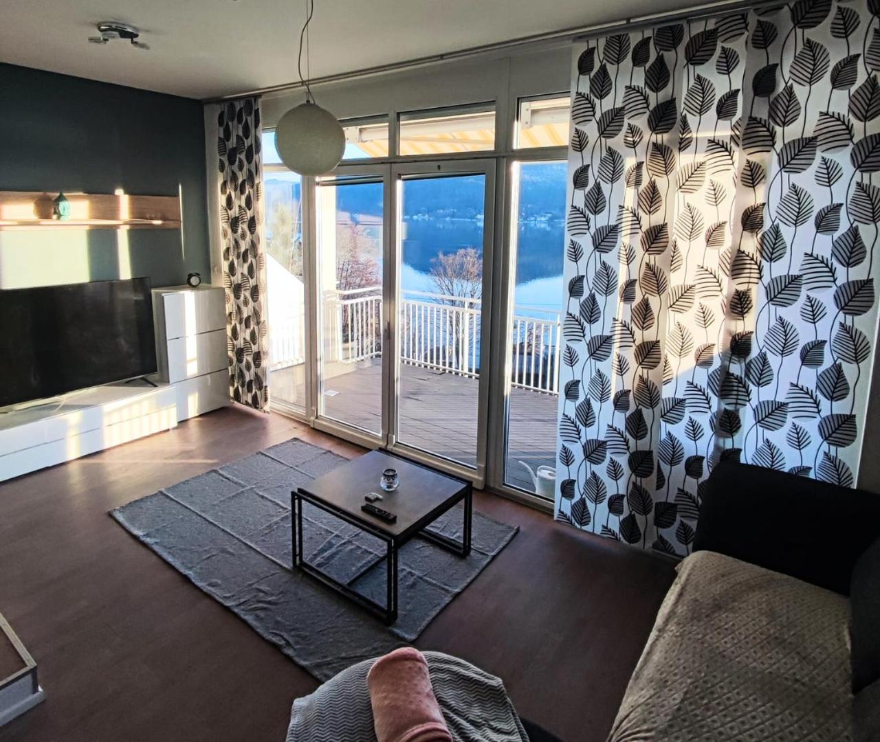 Appartement Mit Seeblick & Seezugang Sekull Esterno foto